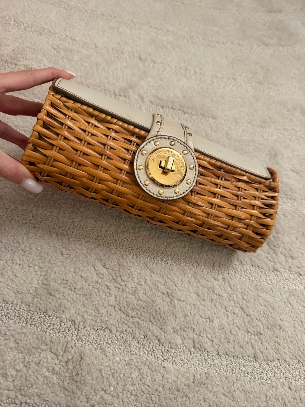 Vintage Michael Kors White & Natural Woven Clutch with Gold Accent - Picture 2 of 4